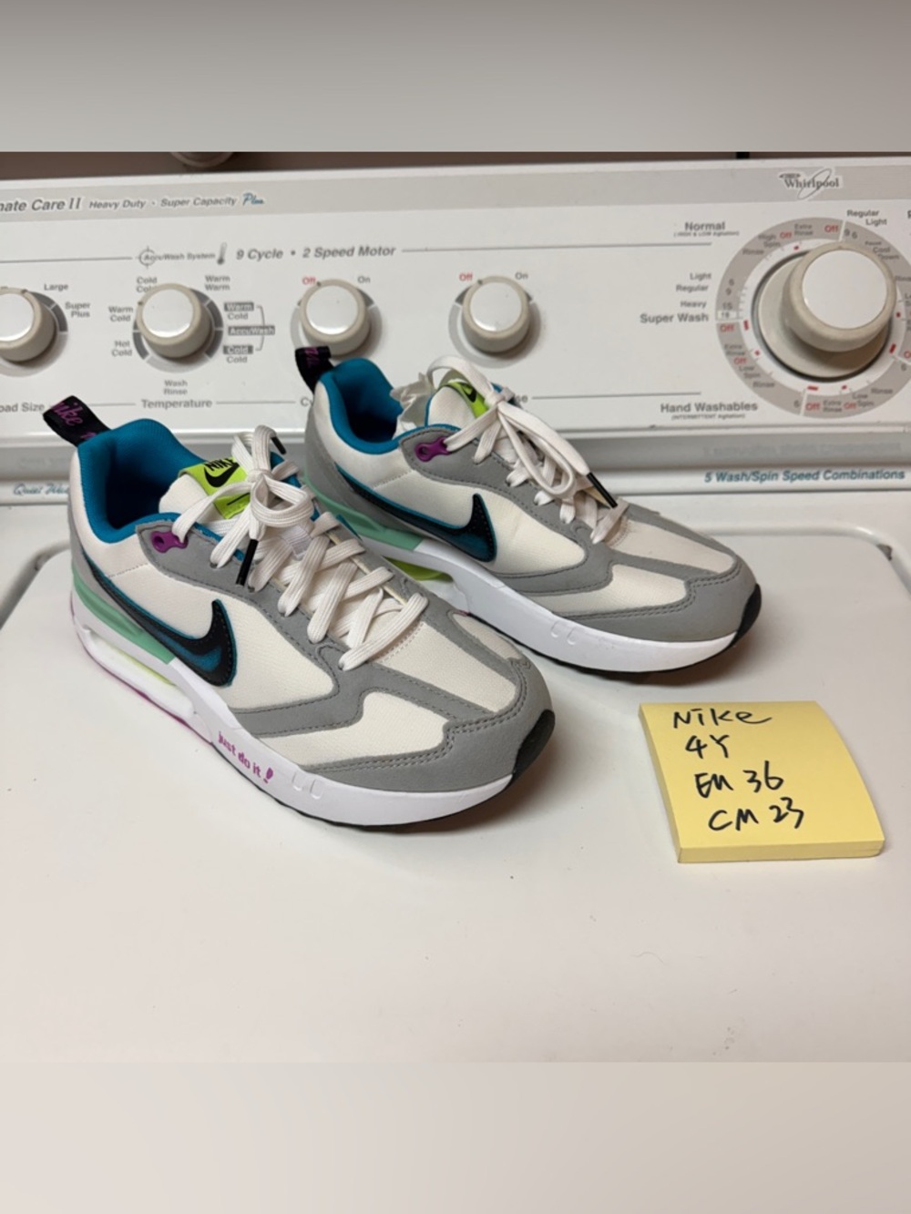 Nike Kids White, Gray & Teal Casual Sneakers 4Y EU36 NEW